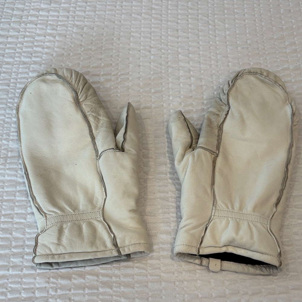 Au Clair Cream Leather Mittens